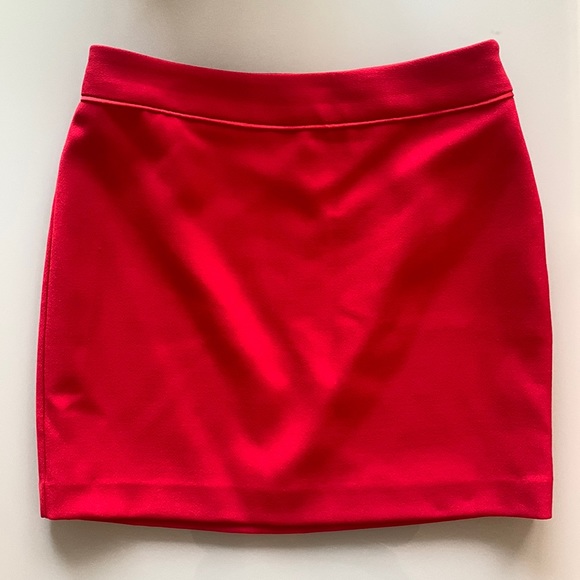 Babaton Mini Skirt - red - size 6 - Picture 2 of 8